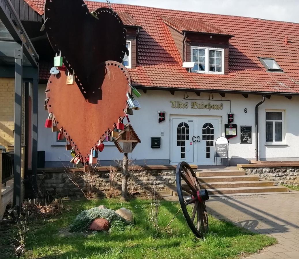 Hotel Altes Badehaus Bad Dürrenberg Exterior foto
